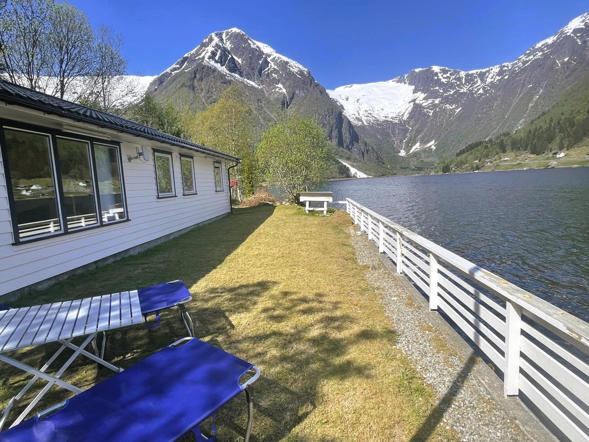 Der Fjordtraum In Balestrand Direkt Am Wasser エクステリア 写真